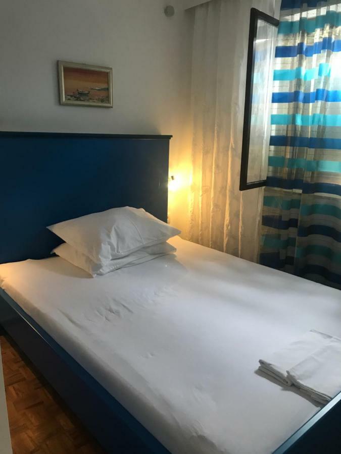 Sara Apartments Baška Voda Eksteriør billede