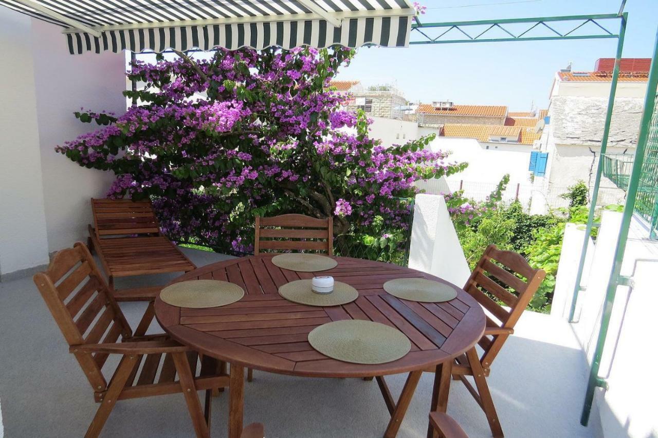 Sara Apartments Baška Voda Eksteriør billede